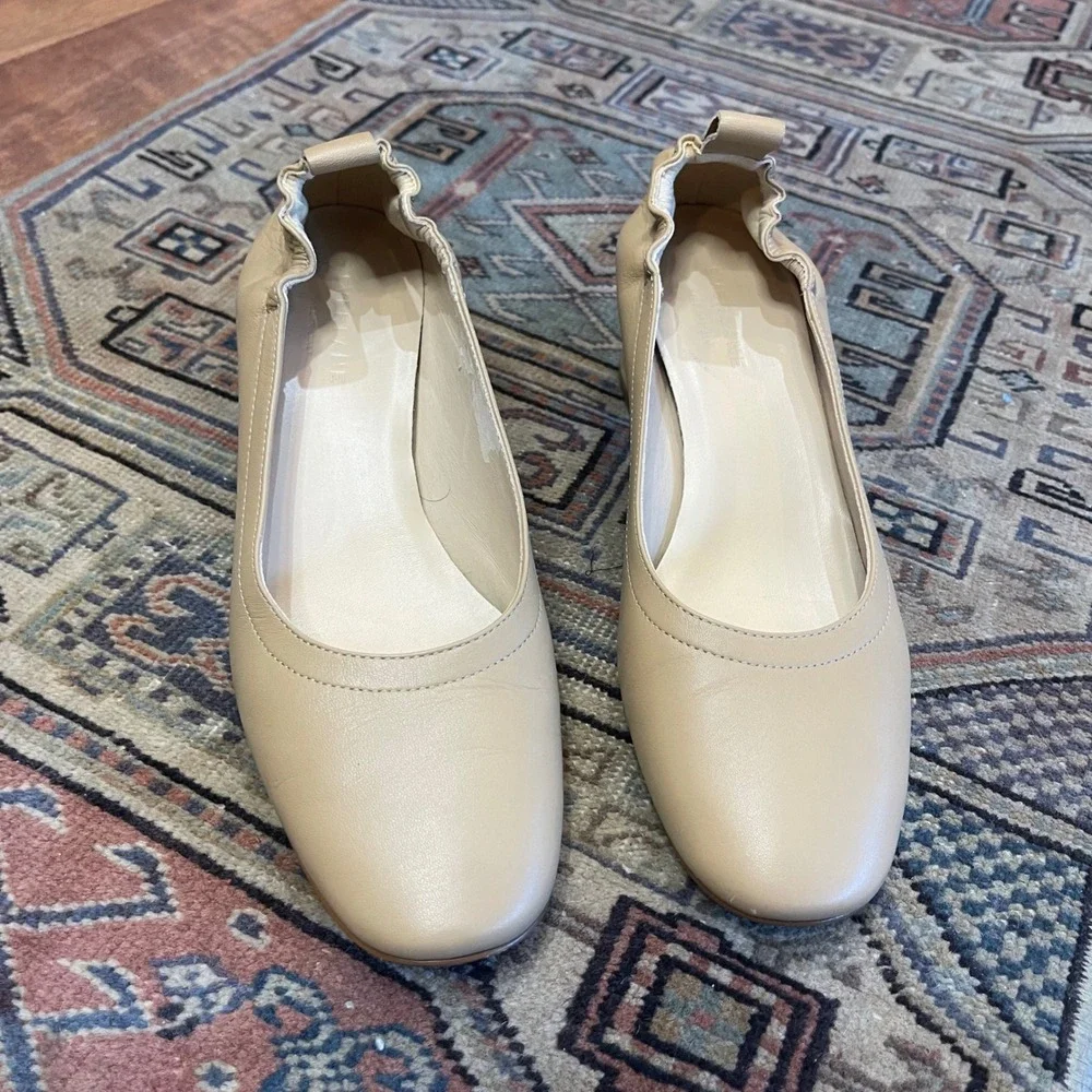 Everlane The Day Heel Light Taupe Leather Ballet Shoe Beige Tan Nude Sz 7.5 Chic